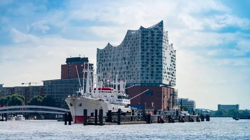 Hotelli Holiday Inn Hamburg City Nord, An Ihg