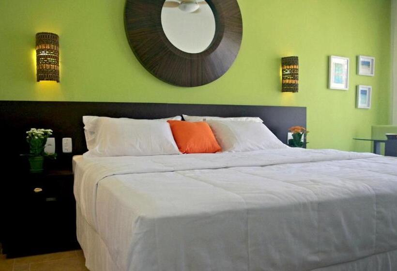 Iara Beach Hotel Boutique