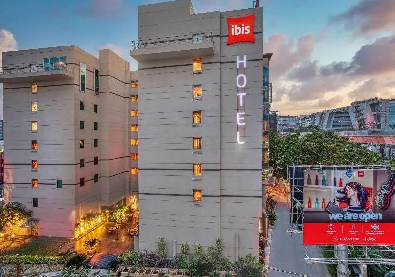 ホテル Ibis Hyderabad Hitech City