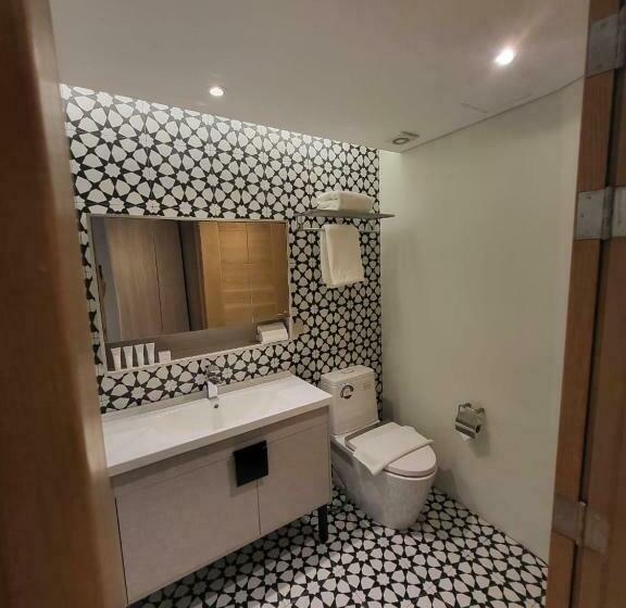 호텔 Infinity Tower Suites