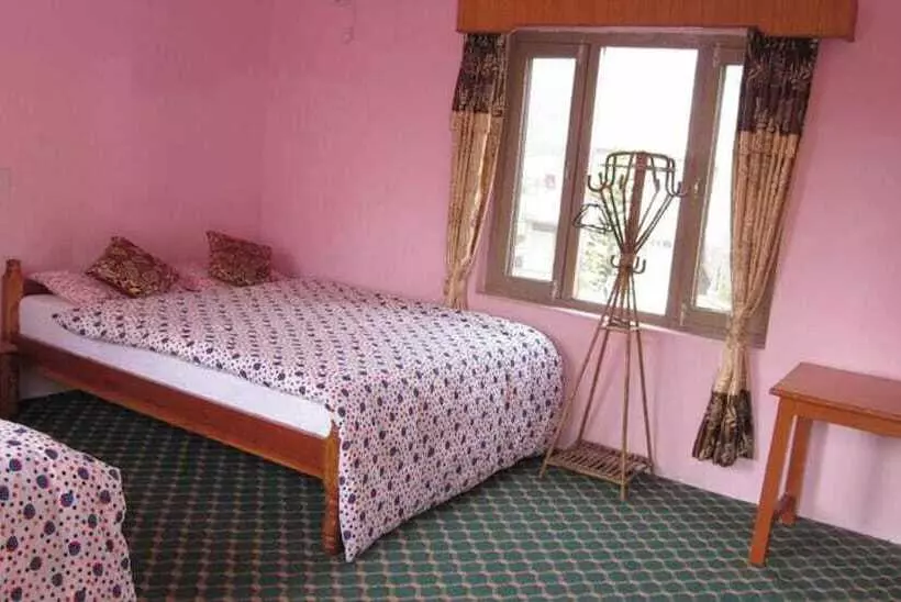 هتل Lotus Inn