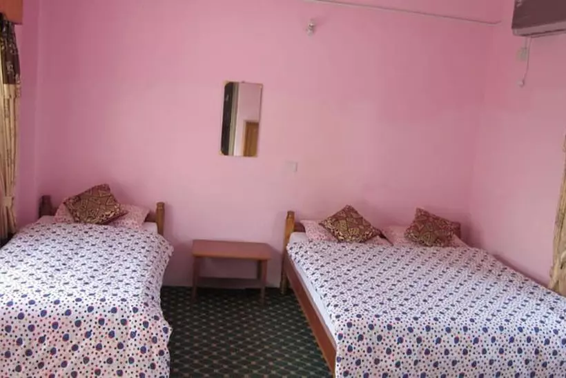 هتل Lotus Inn