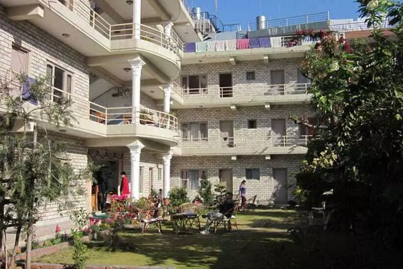 هتل Lotus Inn