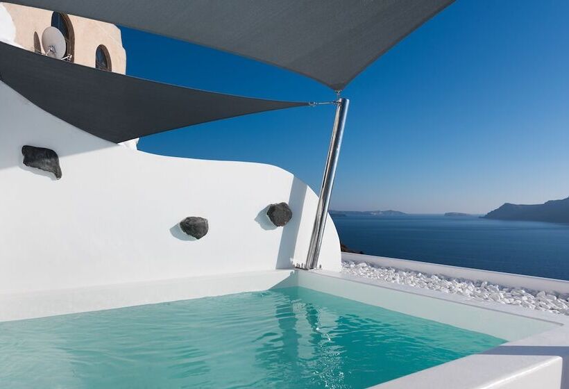 ホテル Maregio Suites