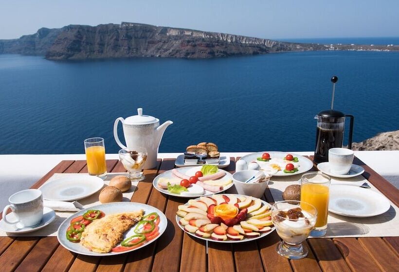 ホテル Maregio Suites