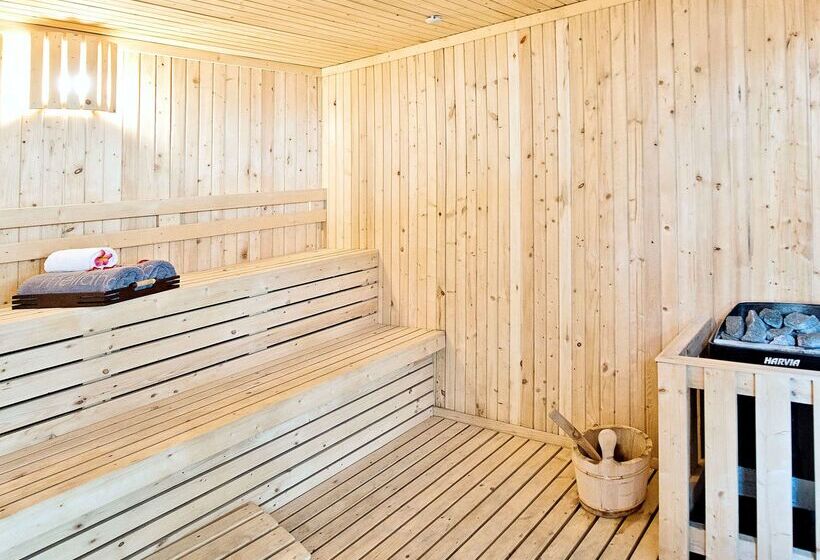 בית מלון כפרי Melia Makassar