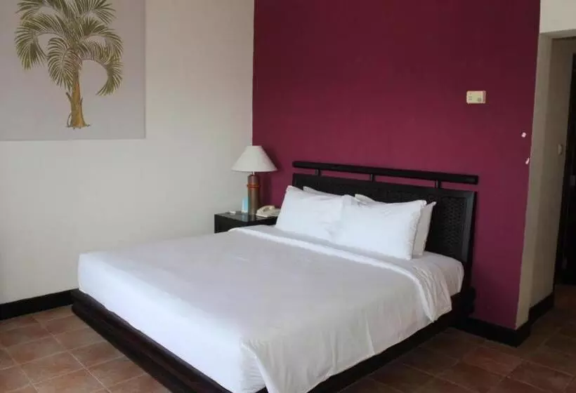 ホテル Manado Tateli Resort And Convention