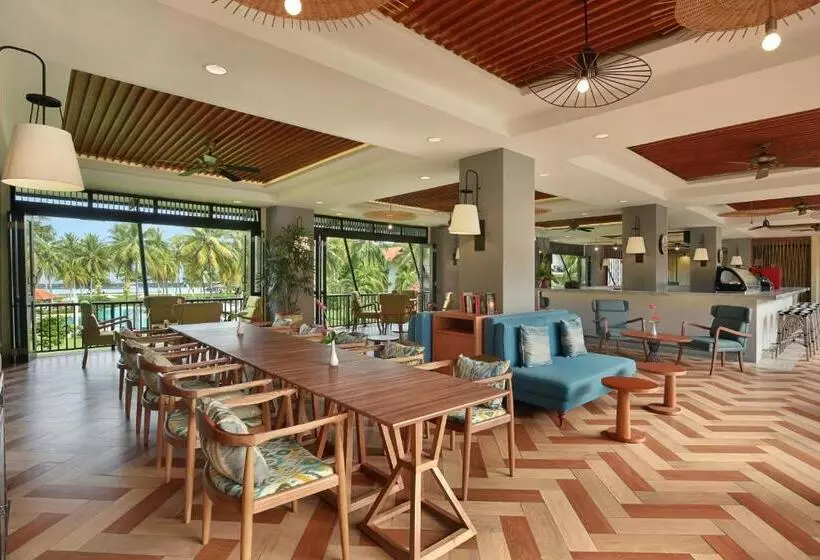 ホテル Manado Tateli Resort And Convention