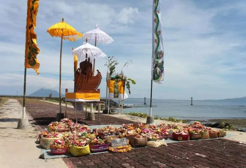 ホテル Manado Tateli Resort And Convention