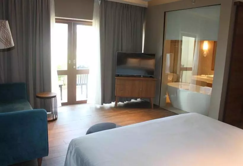 ホテル Manado Tateli Resort And Convention