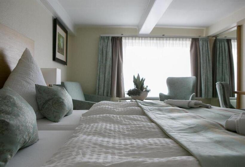 酒店 Neuwarft Altbau