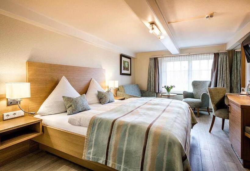 酒店 Neuwarft Altbau