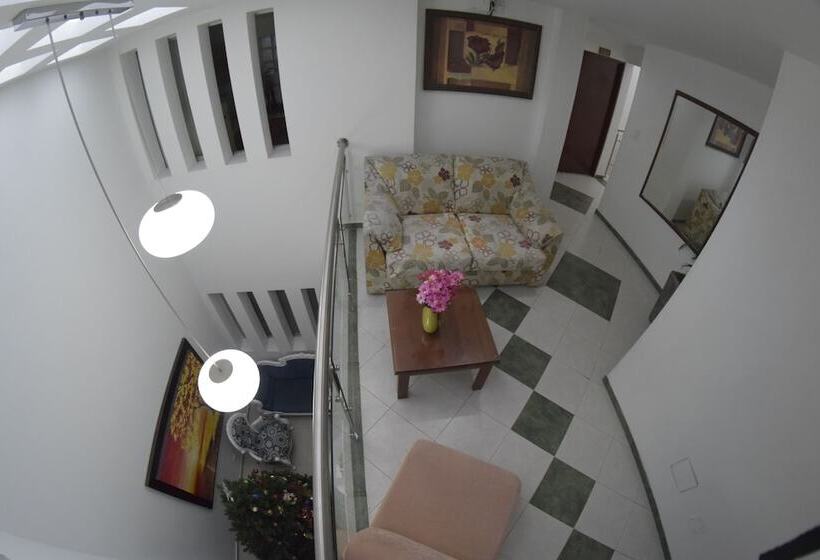 فندق San Juan Del Lago