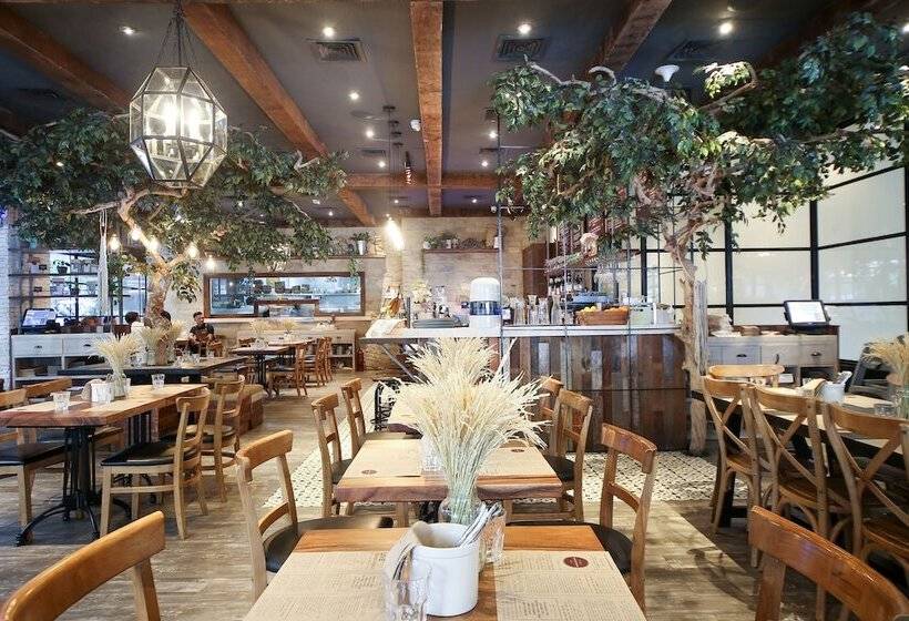 호텔 Infinity Tower Suites