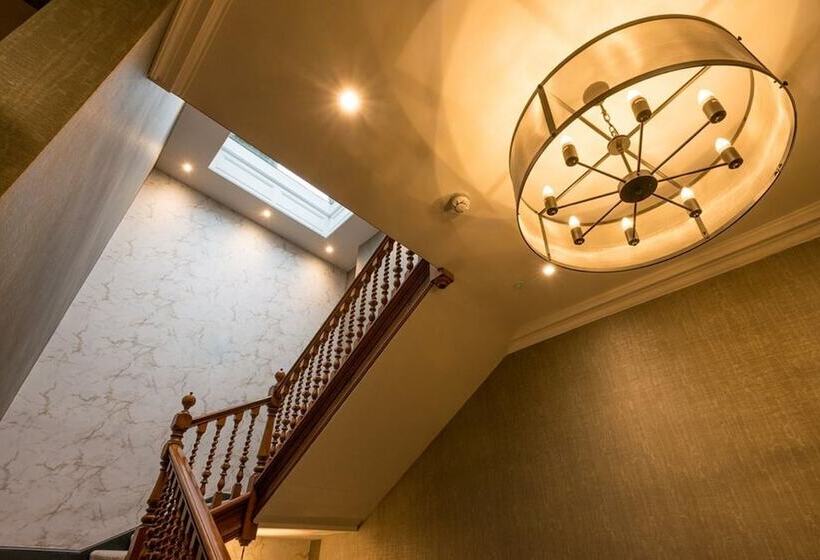 Kinnettles Hotel & Spa