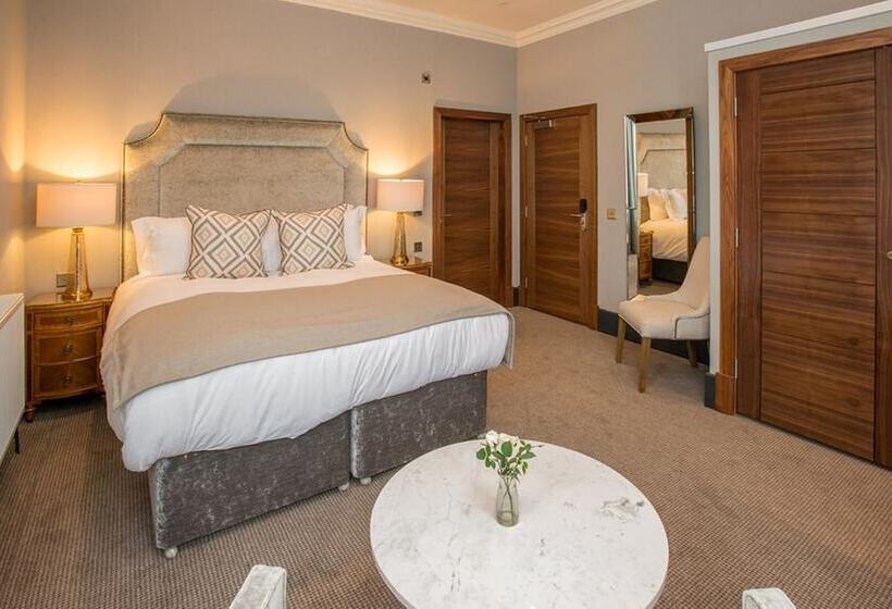 Kinnettles Hotel & Spa