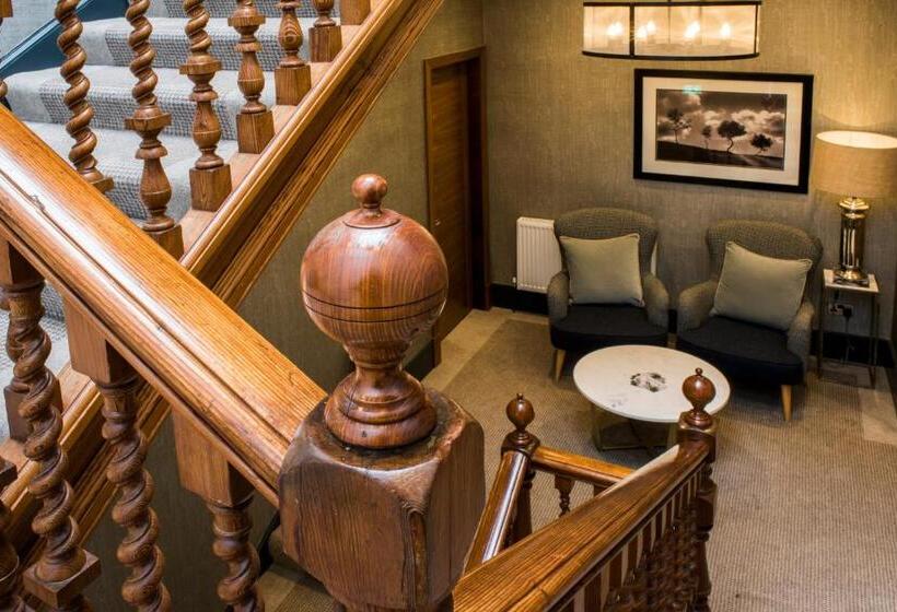 Kinnettles Hotel & Spa