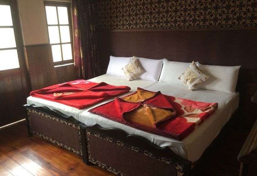 פנסיון Guesthouse Sprout Hill