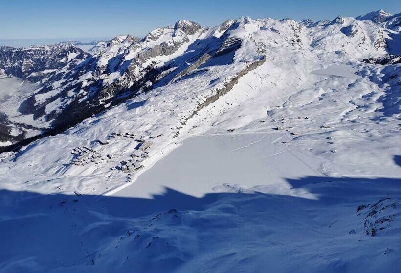 הוסטל Kunst Und Naturfreundehaus Brünig