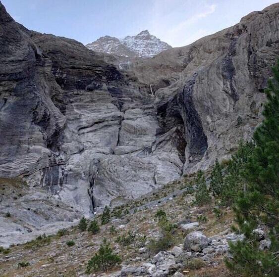 הוסטל Kunst Und Naturfreundehaus Brünig