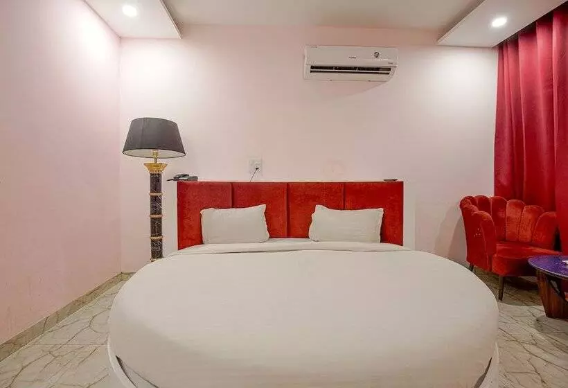 Fabhotel Stevia