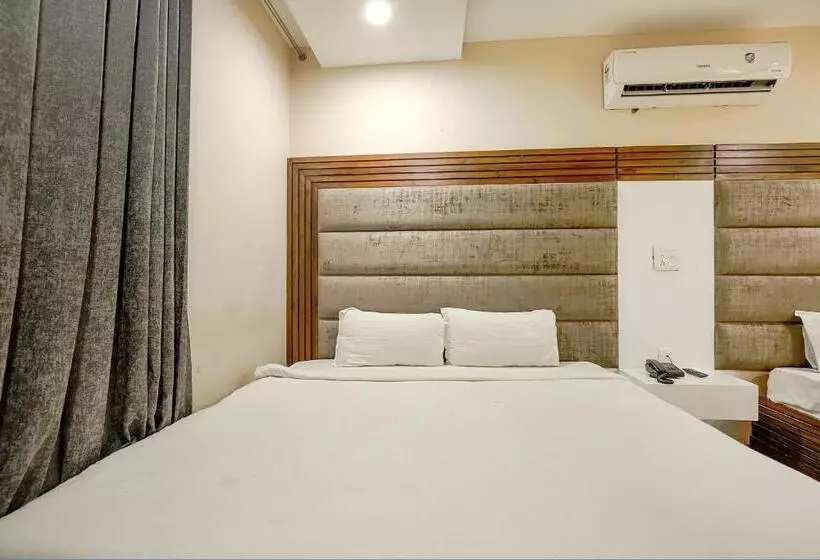 Fabhotel Stevia