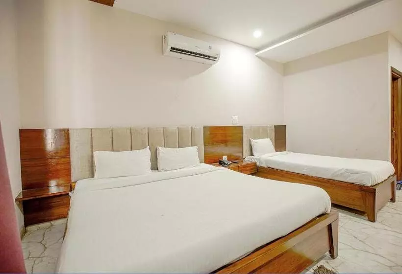 Fabhotel Stevia
