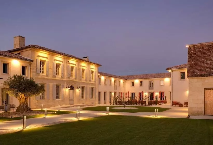 Hotelli Château Fage