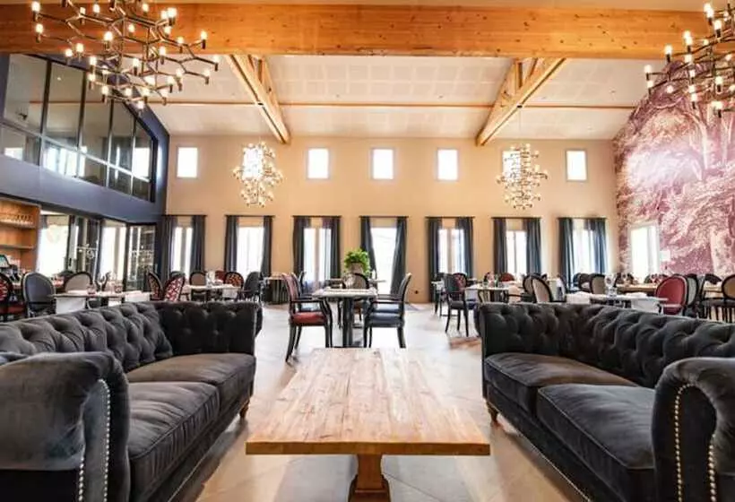 Hotelli Château Fage