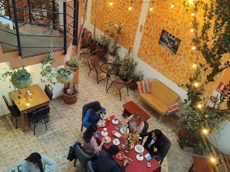 호텔 Eco Bunnu Inn