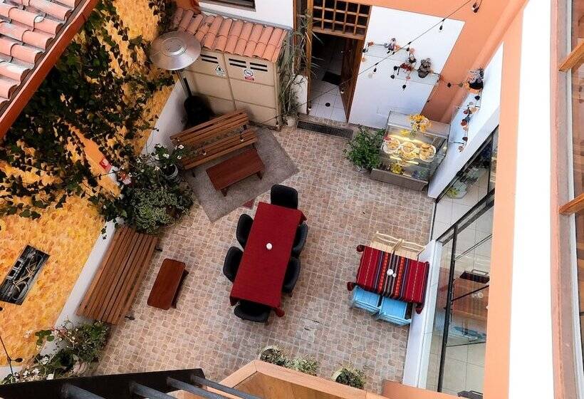 호텔 Eco Bunnu Inn