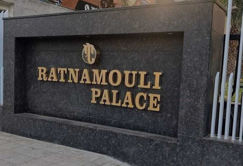 Hotelli Ratnamouli Palace