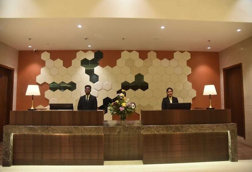 Hotelli Ratnamouli Palace