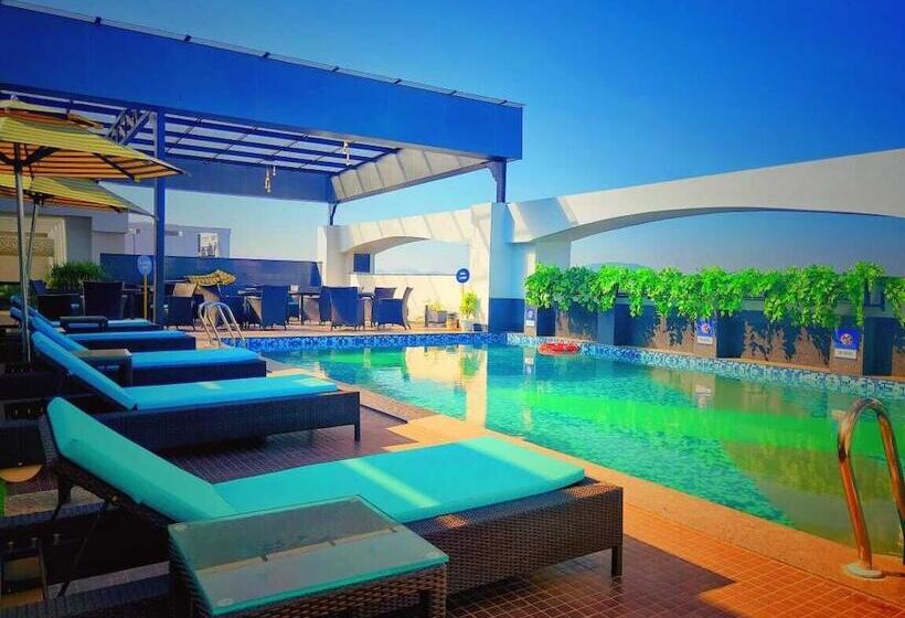 Hotelli Ratnamouli Palace