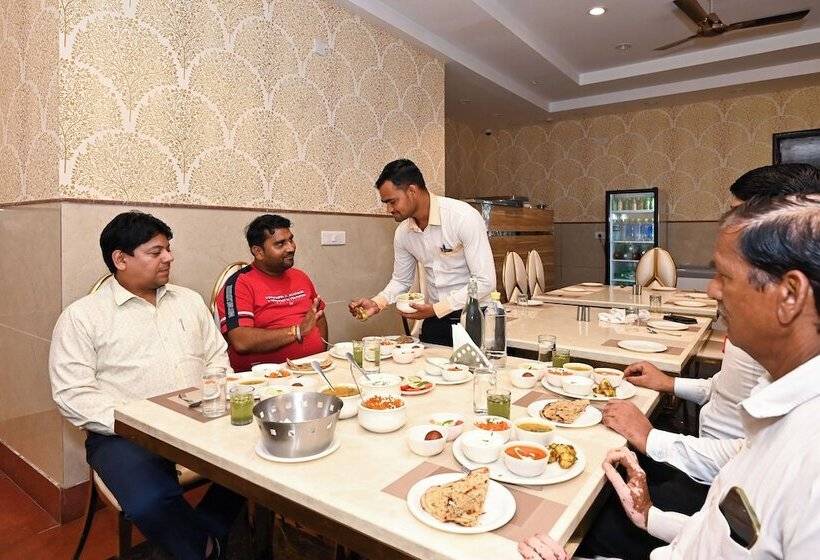 Hotel Sks Grand Palace