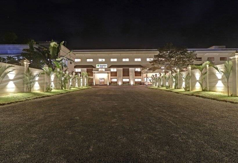 Hotel Treebo Premium Vahada