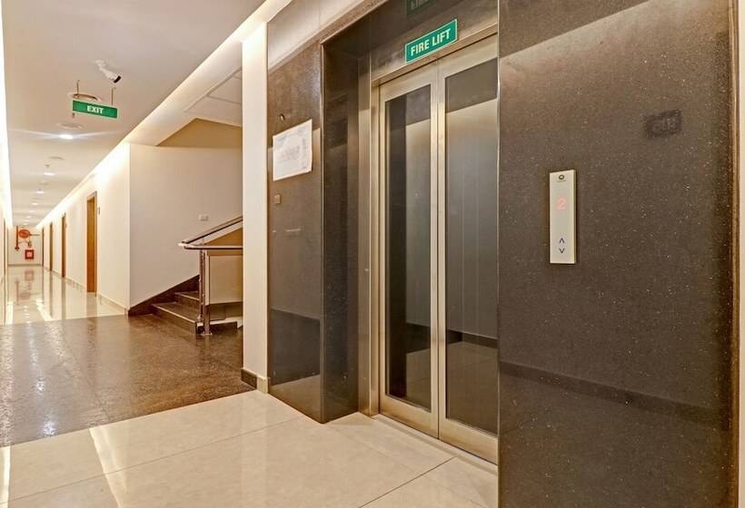 Hotel Treebo Premium Vahada