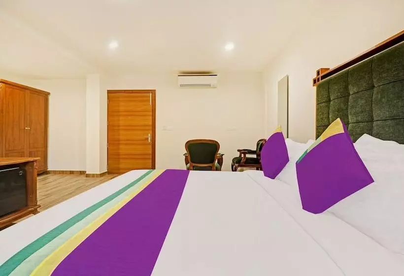 Hotelli Treebo Premium Vahada