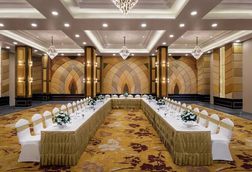 Justa Ssatva Resort & Convention Centre, Udiapur