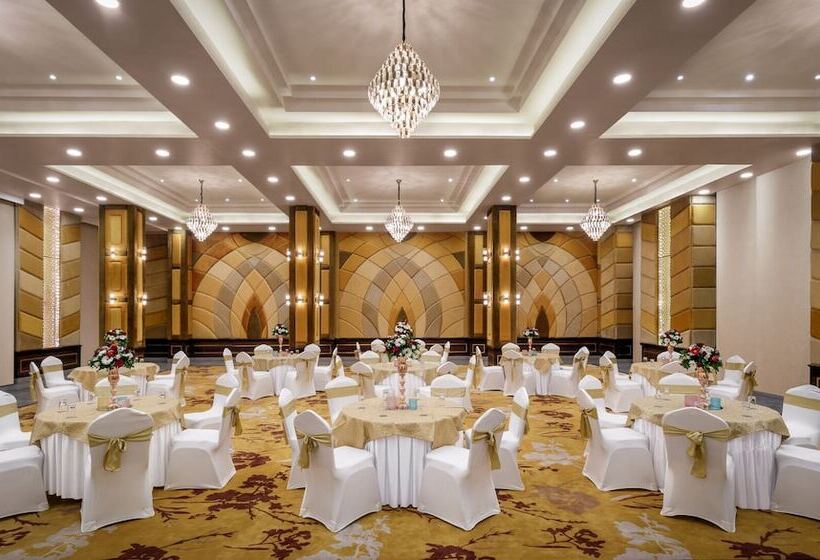 Justa Ssatva Resort & Convention Centre, Udiapur