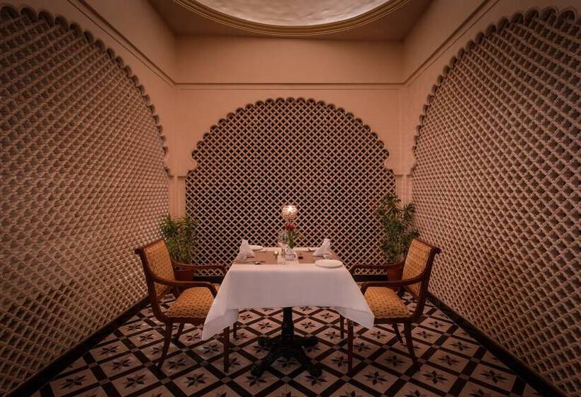 Justa Ssatva Resort & Convention Centre, Udiapur