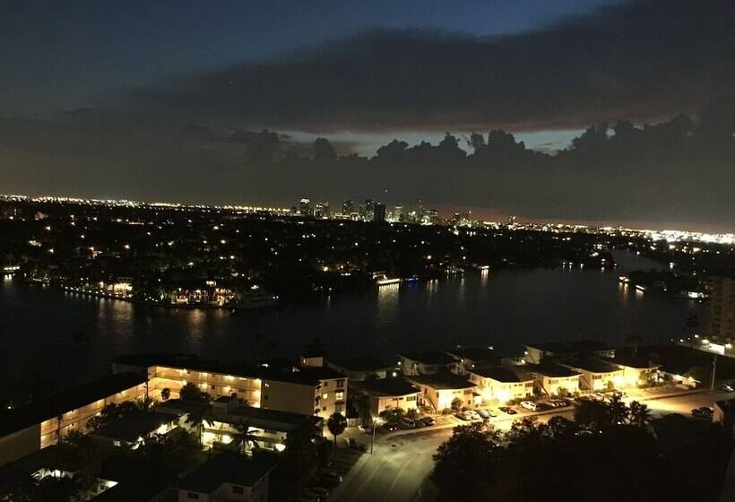 Pelicanstay In W Hotel Ft. Lauderdale