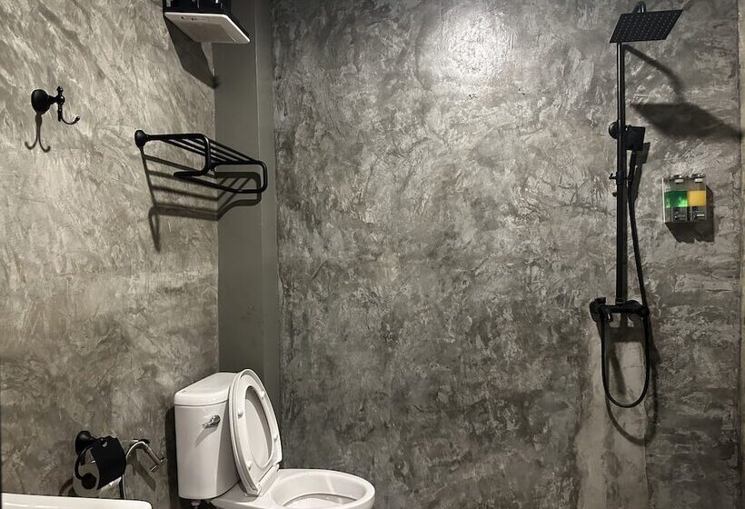 Premier Hostel Chiang Mai