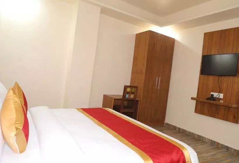 Sarla Hotel Inn
