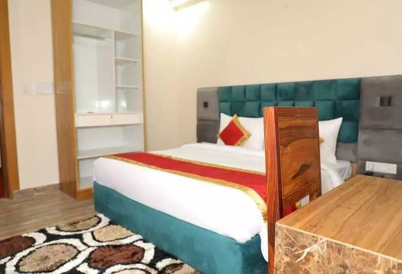 Sarla Hotel Inn