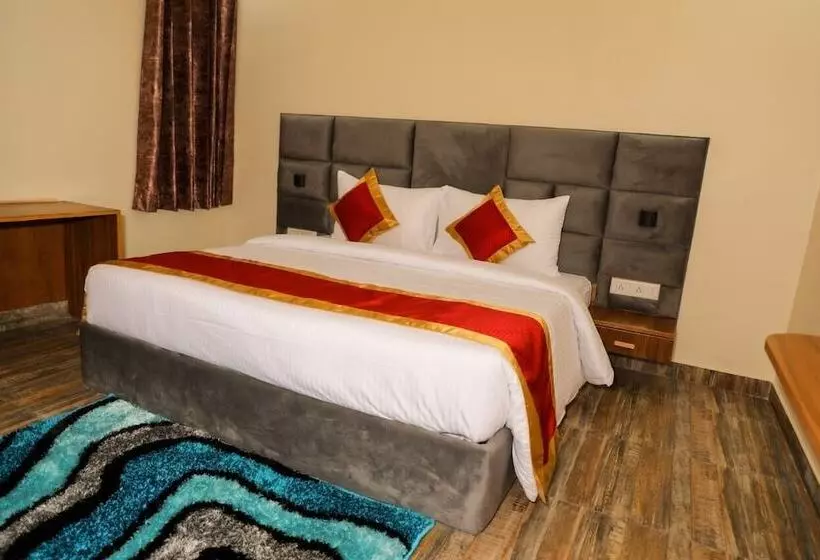 Sarla Hotel Inn