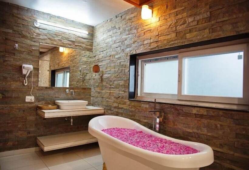 Wild Rose Resort And Spa