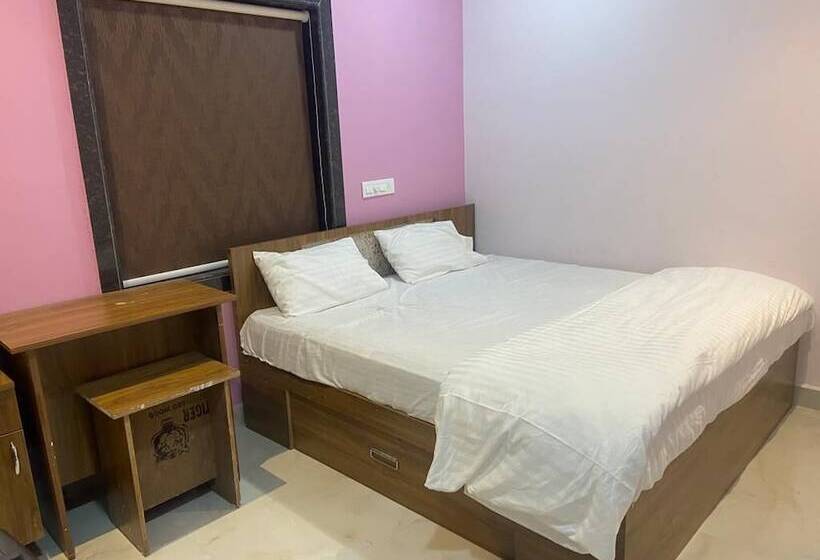 ホテル Bablu Yadav