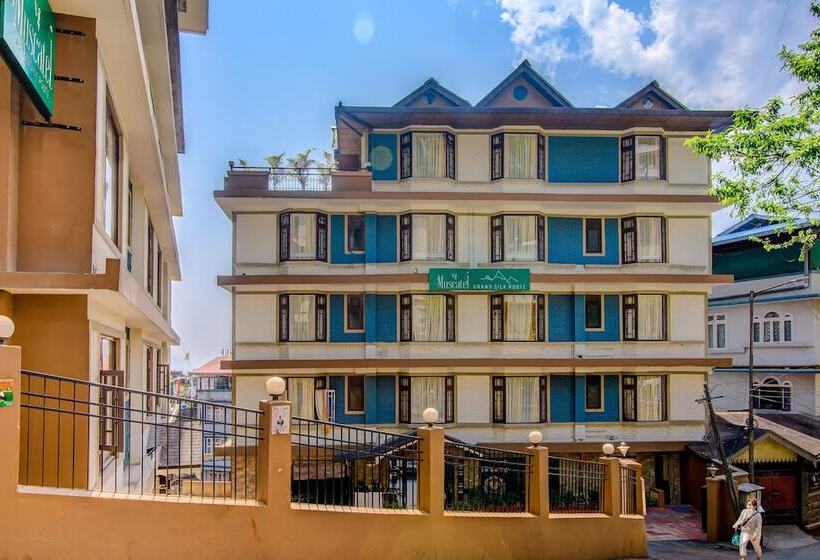 ホテル Muscatel Grand Silkroute 300 Mts Mg Marg