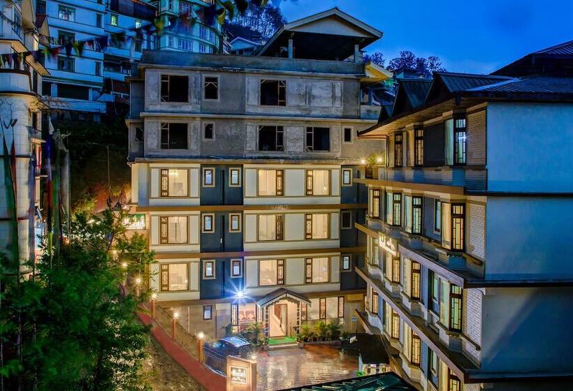 ホテル Muscatel Grand Silkroute 300 Mts Mg Marg